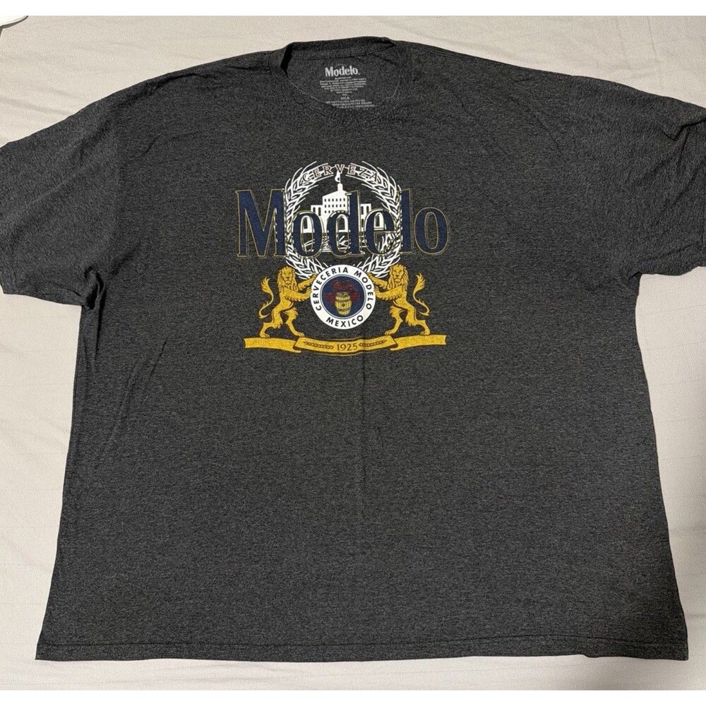 Modelo Men's Gray Graphic Short Sleeve T-Shirt Cerveza 4XLB A0049